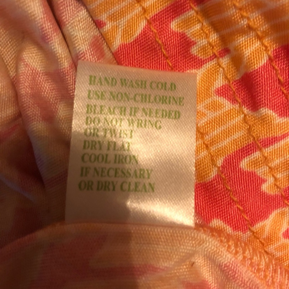 Lilly Pulitzer dress. - Picture 6 of 7